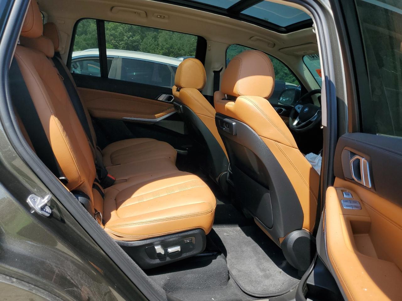 2021 BMW X7 xDrive40I VIN: 5UXCW2C04M9G63478 Lot: 61693014