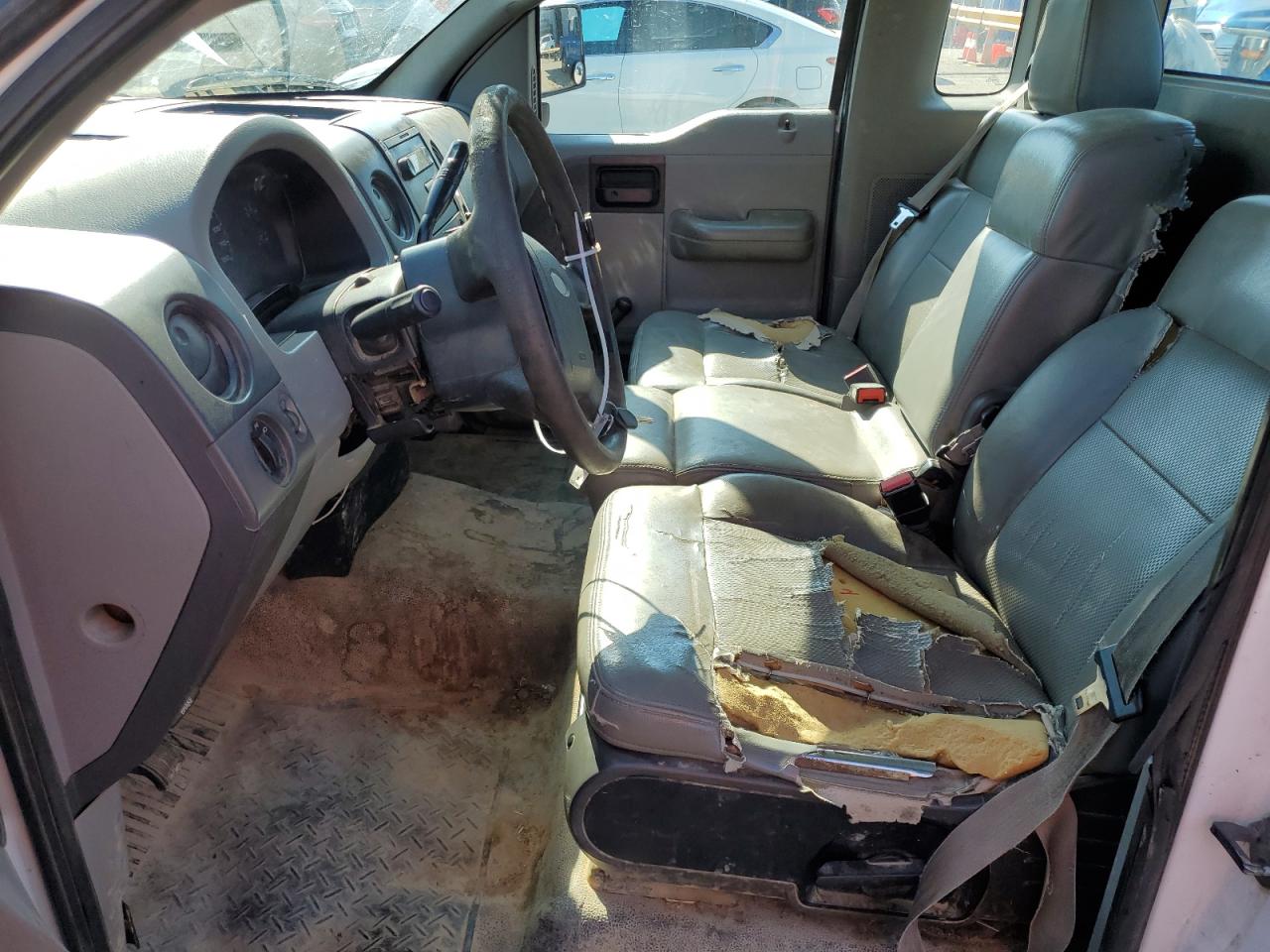 2007 Ford F150 VIN: 1FTRF12217NA58416 Lot: 62701954