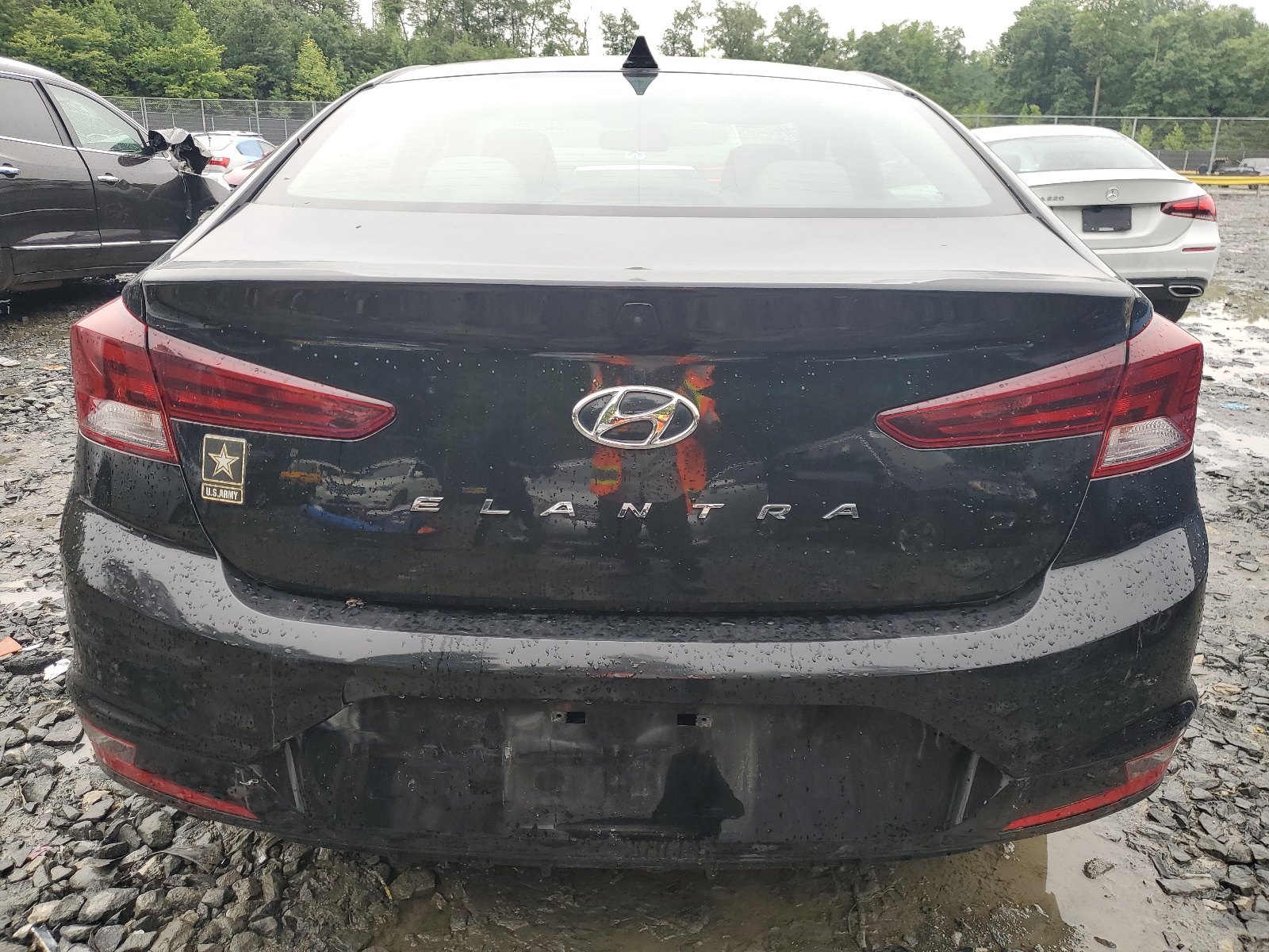 KMHD84LFXKU741667 2019 Hyundai Elantra Sel