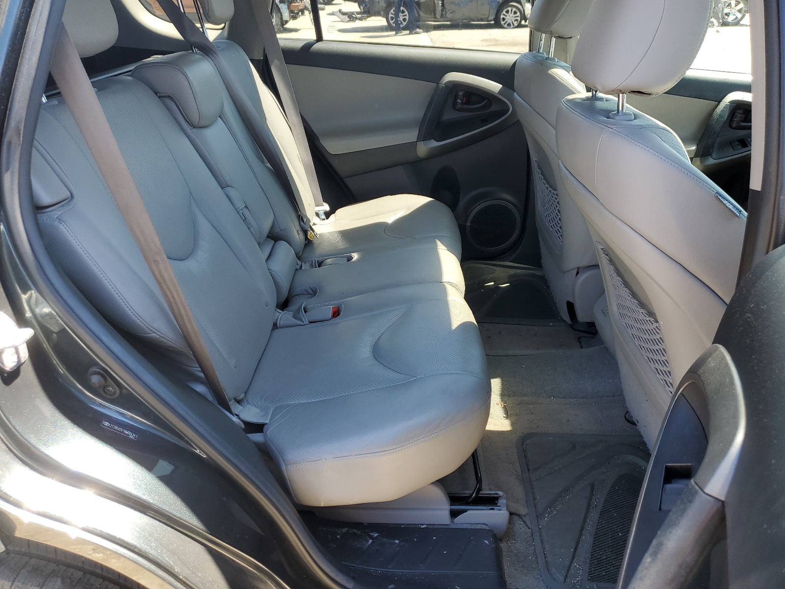 2T3YK4DV1AW004341 2010 Toyota Rav4 Limited