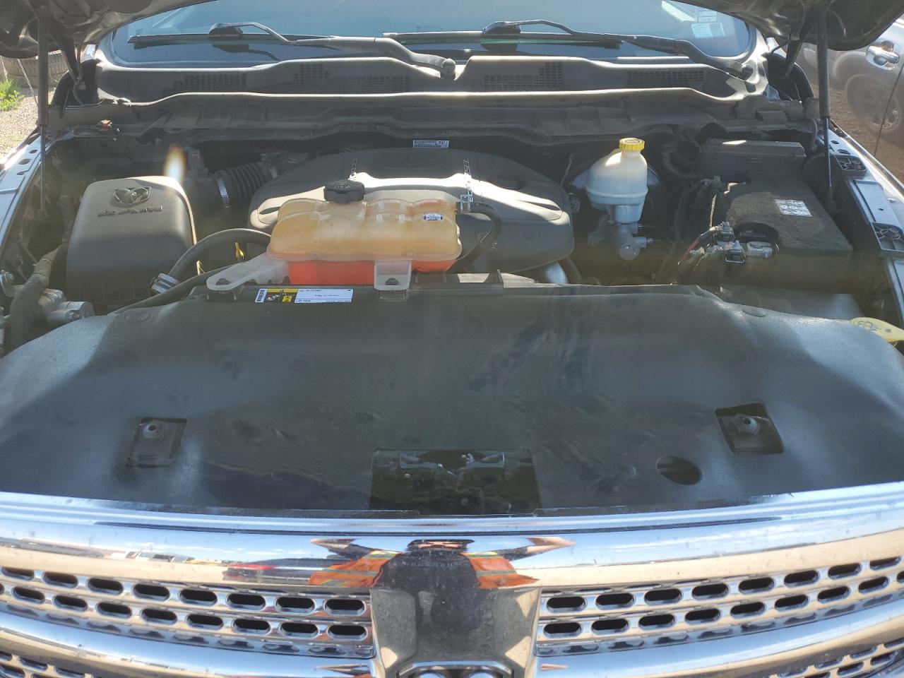 2015 Ram 1500 Laramie VIN: 1C6RR7NM3FS555479 Lot: 62473674