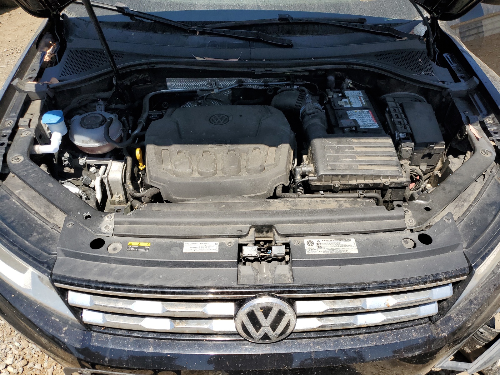 3VV3B7AX8JM011579 2018 Volkswagen Tiguan Se