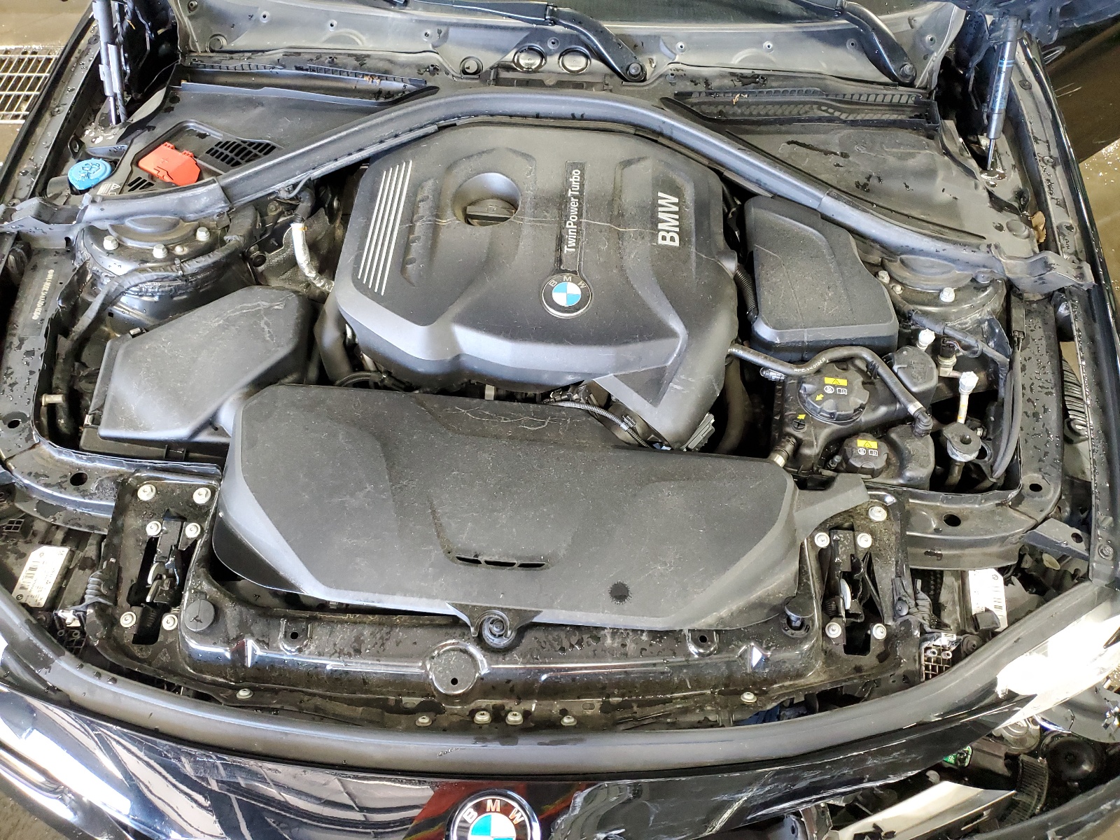 WBA8D9C34HA004606 2017 BMW 330 Xi