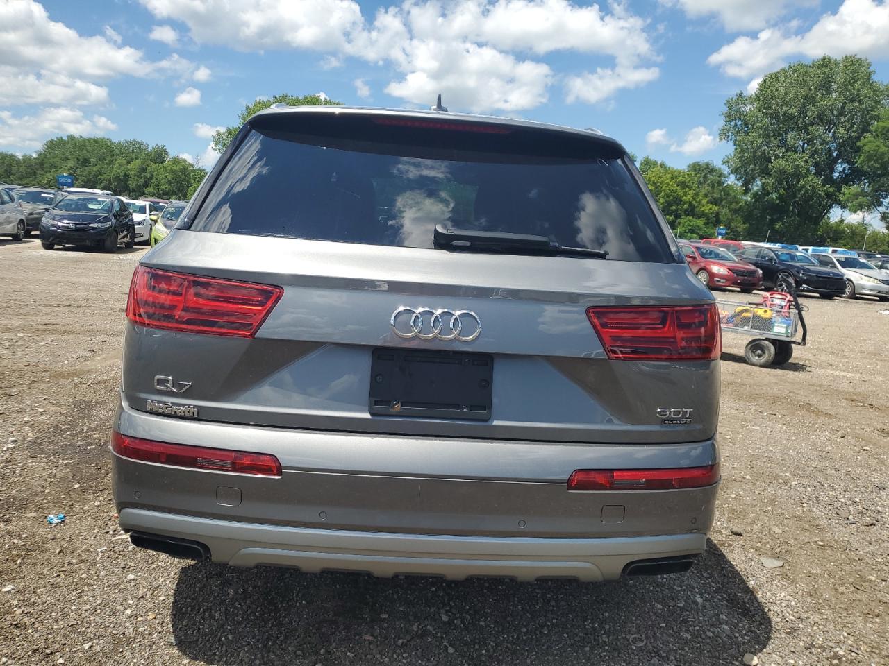 2017 Audi Q7 Prestige VIN: WA1VAAF78HD037065 Lot: 62248274