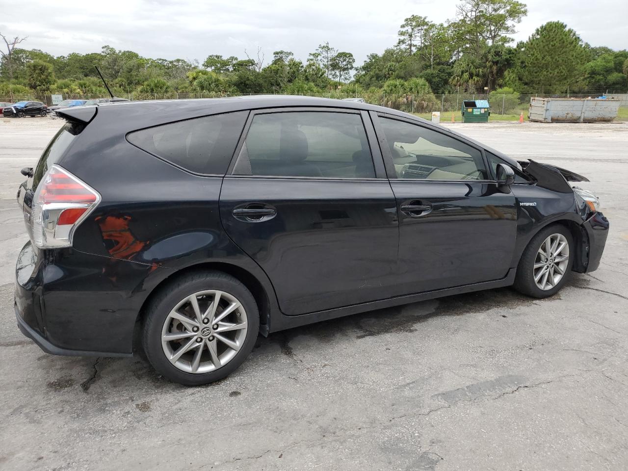 2015 Toyota Prius - Image 3