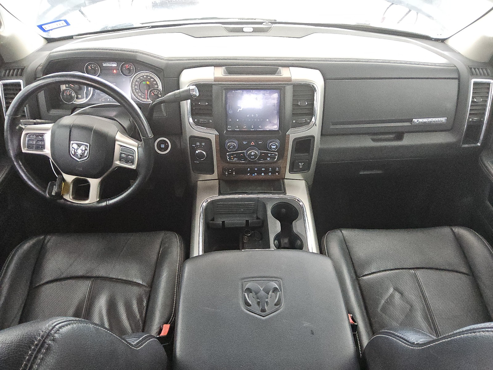 3C63RRJL1JG103576 2018 Ram 3500 Laramie