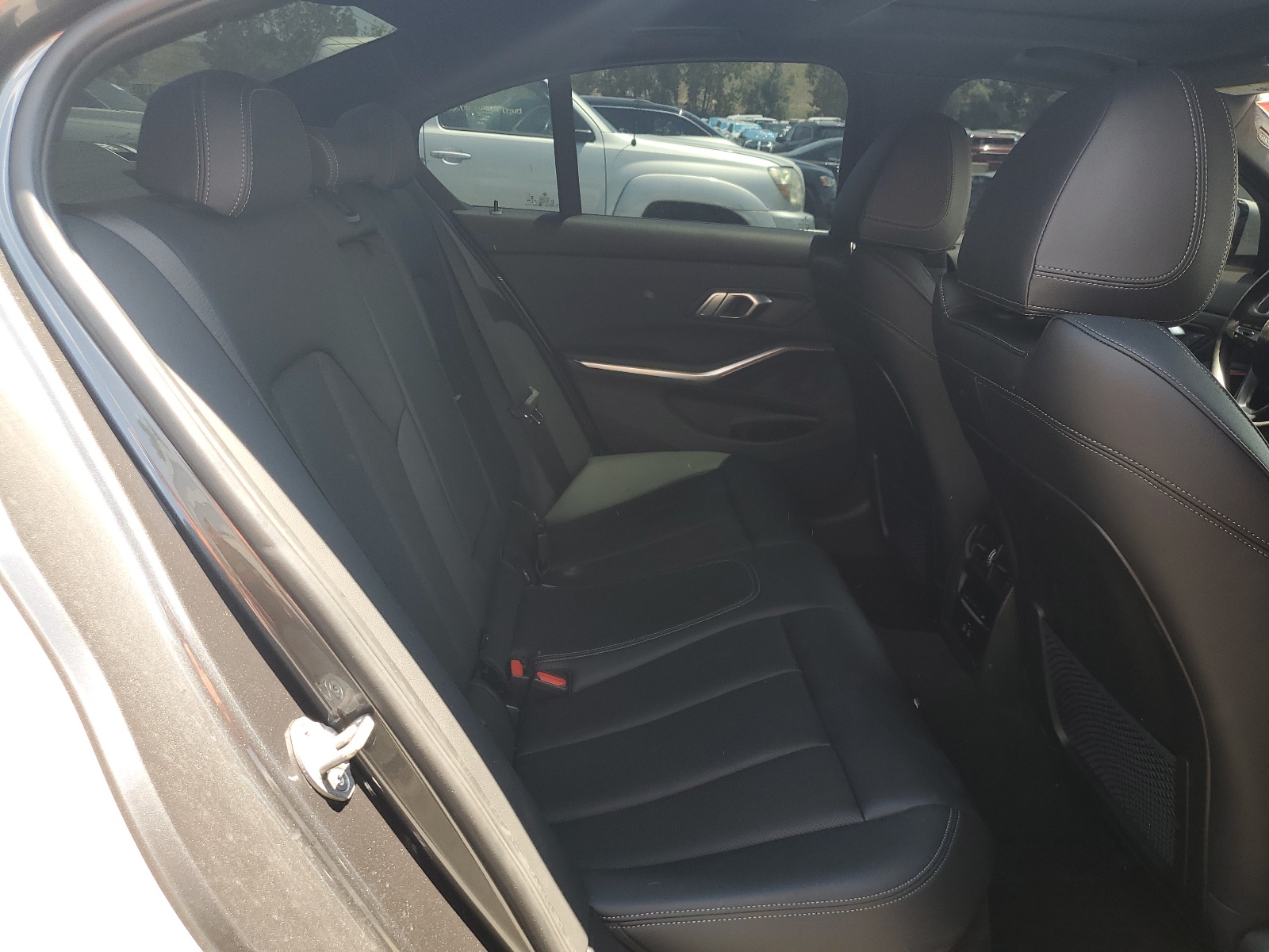 3MW5R7J03N8C34551 2022 BMW 330Xi