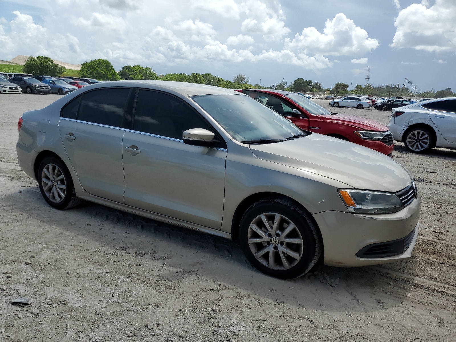 2014 Volkswagen Jetta Se vin: 3VWD17AJ4EM266668