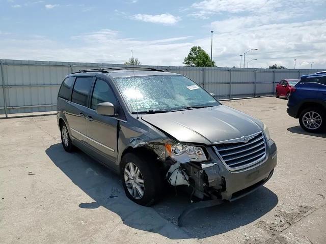 2010 Chrysler Town & Country Touring VIN: 2A4RR5D15AR299614 Lot: 62738034