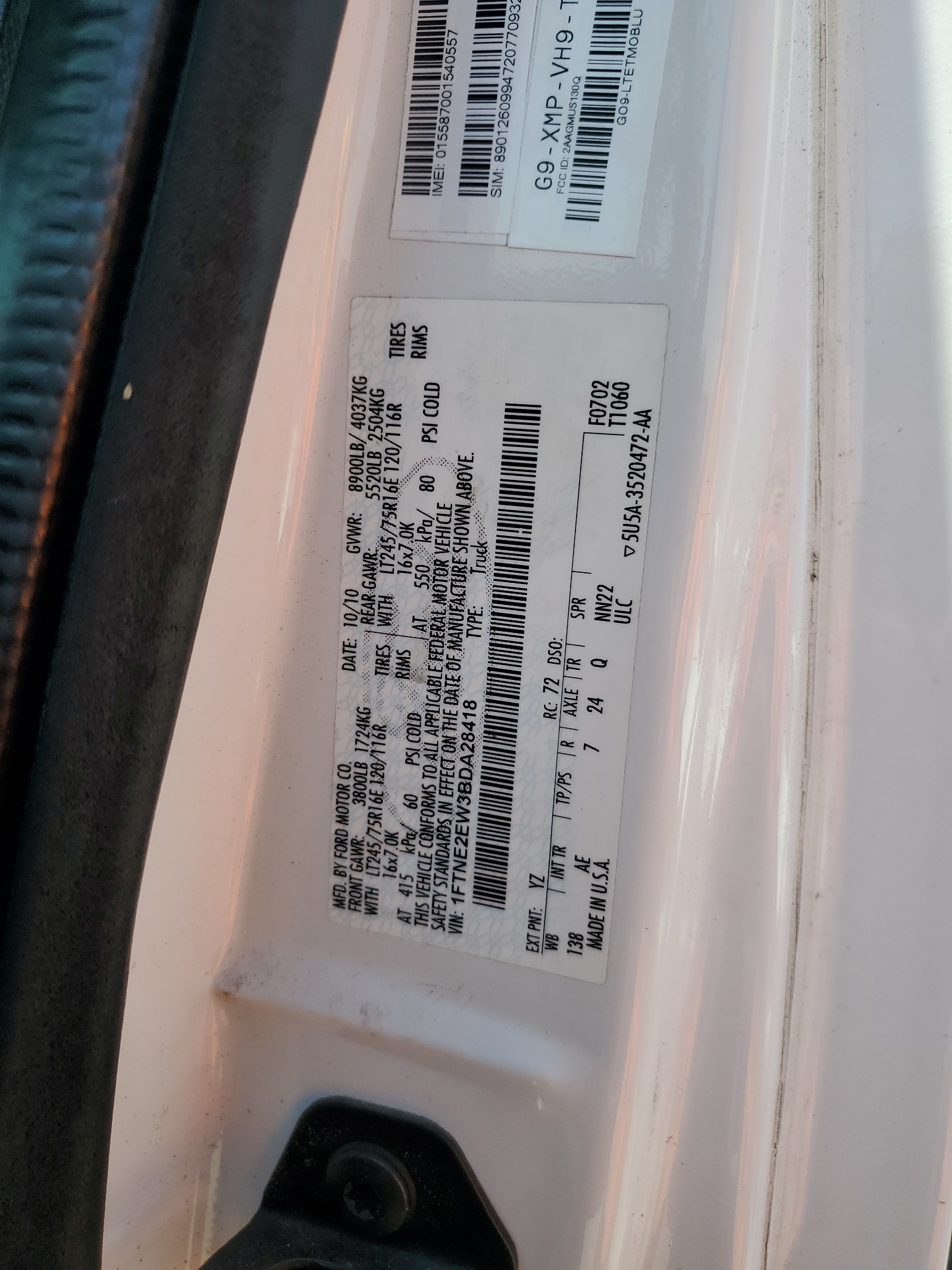 1FTNE2EW3BDA28418 2011 Ford Econoline E250 Van