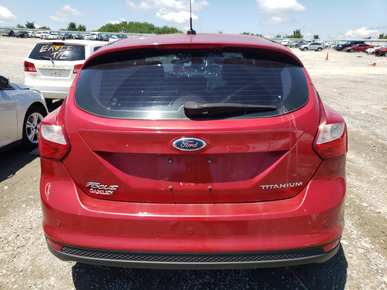 2012 Ford Focus Titanium VIN: 1FAHP3N20CL299587 Lot: 62556184