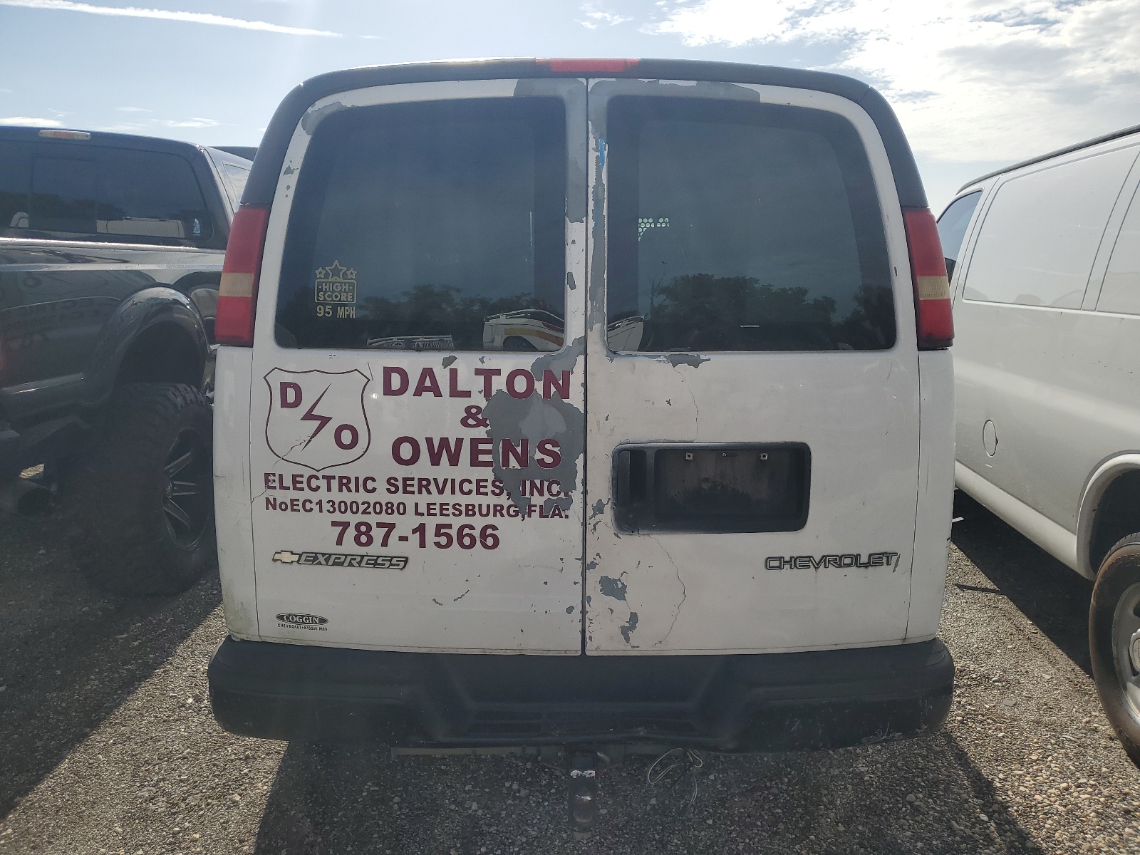 1GCGG29VX61136899 2006 Chevrolet Express G2500