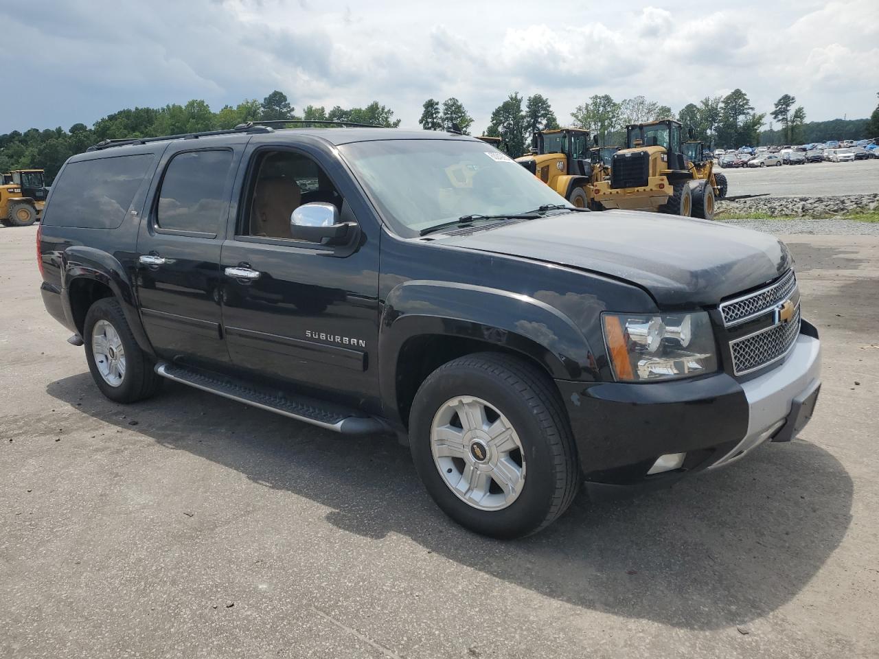 2013 Chevrolet Suburban C1500 Lt VIN: 1GNSCJE06DR111952 Lot: 63249354