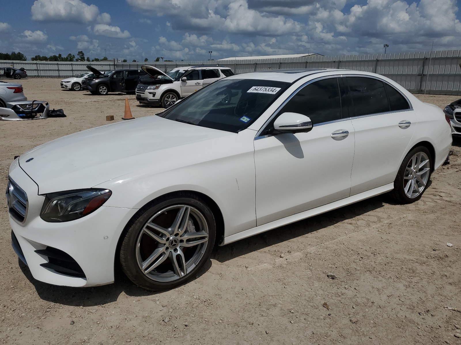 2019 Mercedes-Benz E 300 vin: WDDZF4JB4KA624030