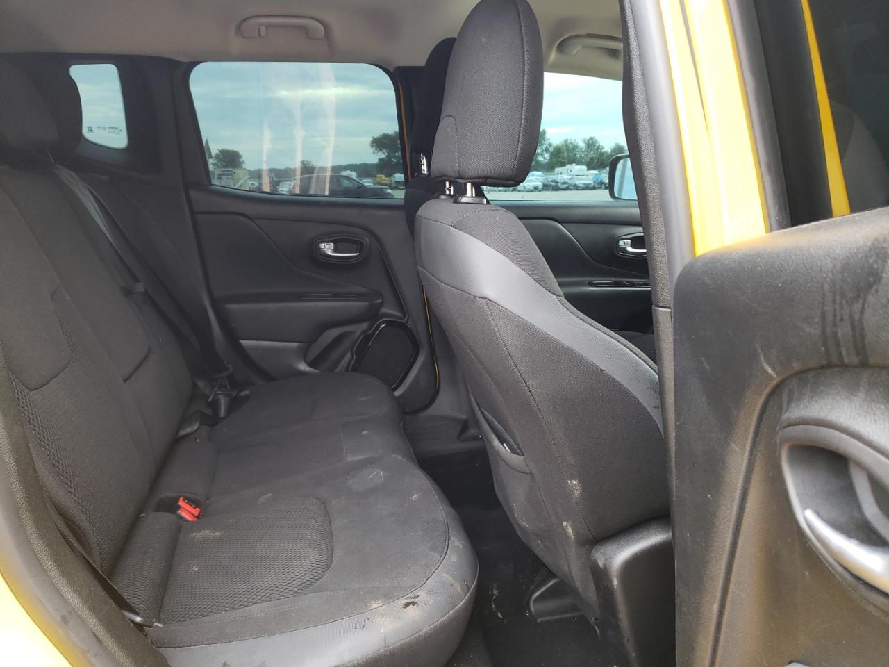 2018 Jeep Renegade Latitude VIN: ZACCJBBB3JPH37063 Lot: 61680164