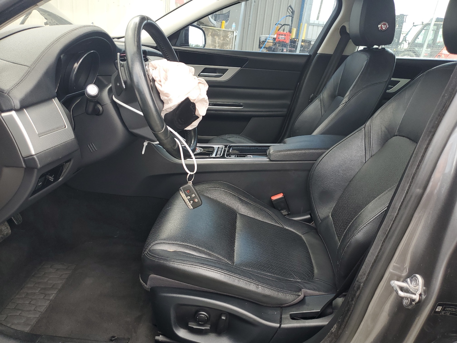 SAJBE4BV6GCY00418 2016 Jaguar Xf Prestige