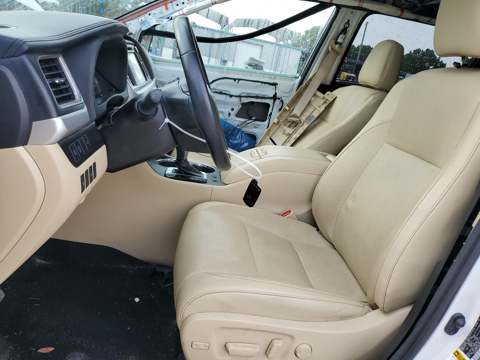 5TDYZRFH1JS284506 2018 Toyota Highlander Limited