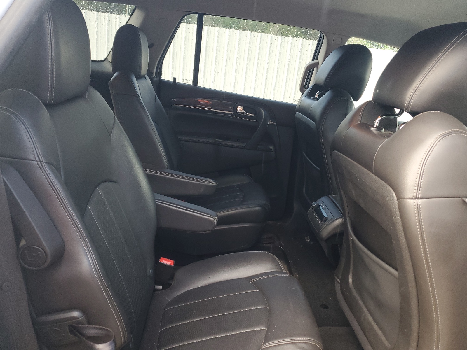 5GAKVCKD3HJ183106 2017 Buick Enclave