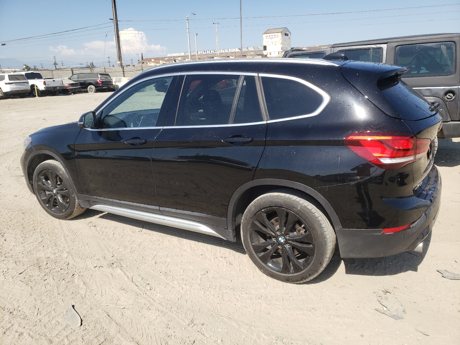 2020 BMW X1 xDrive28I vin: WBXJG9C07L3L87605