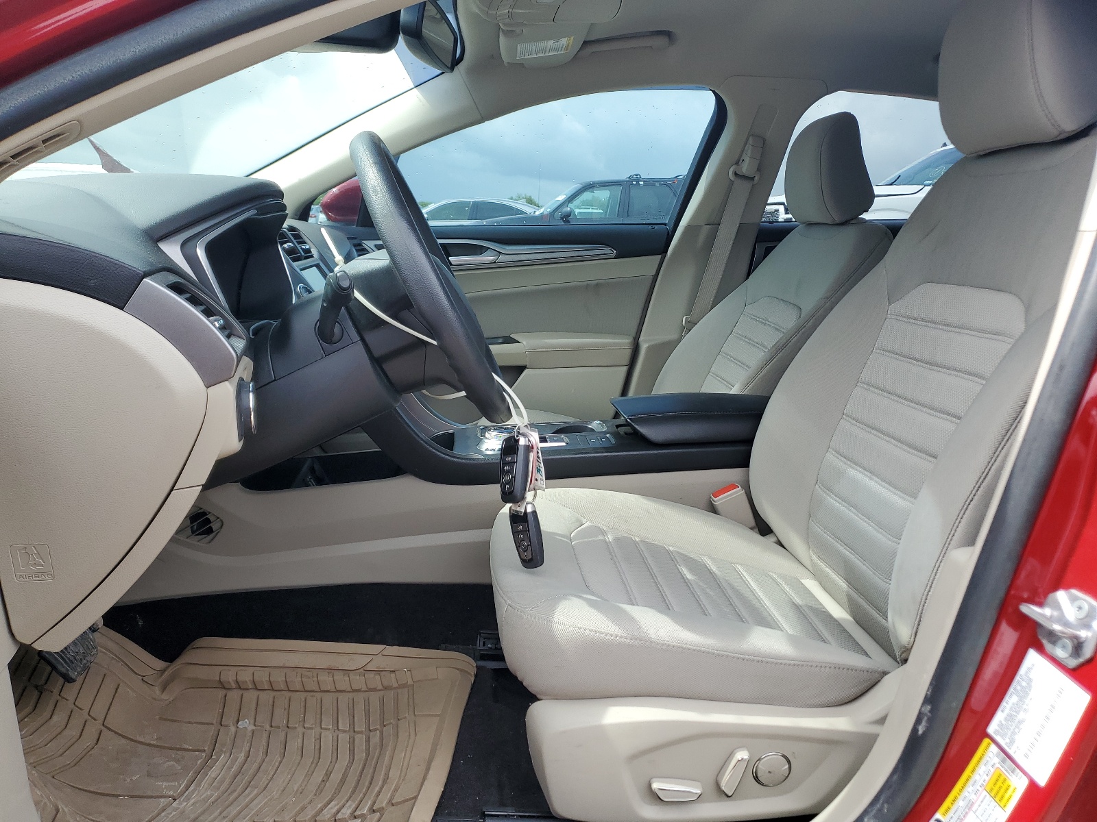 3FA6P0HD6LR225627 2020 Ford Fusion Se