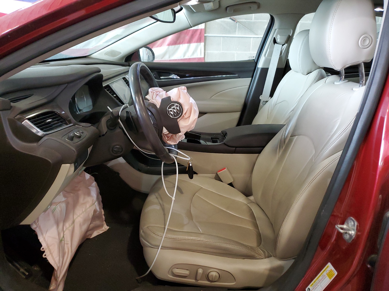 1G4ZP5SS1KU107676 2019 Buick Lacrosse Essence