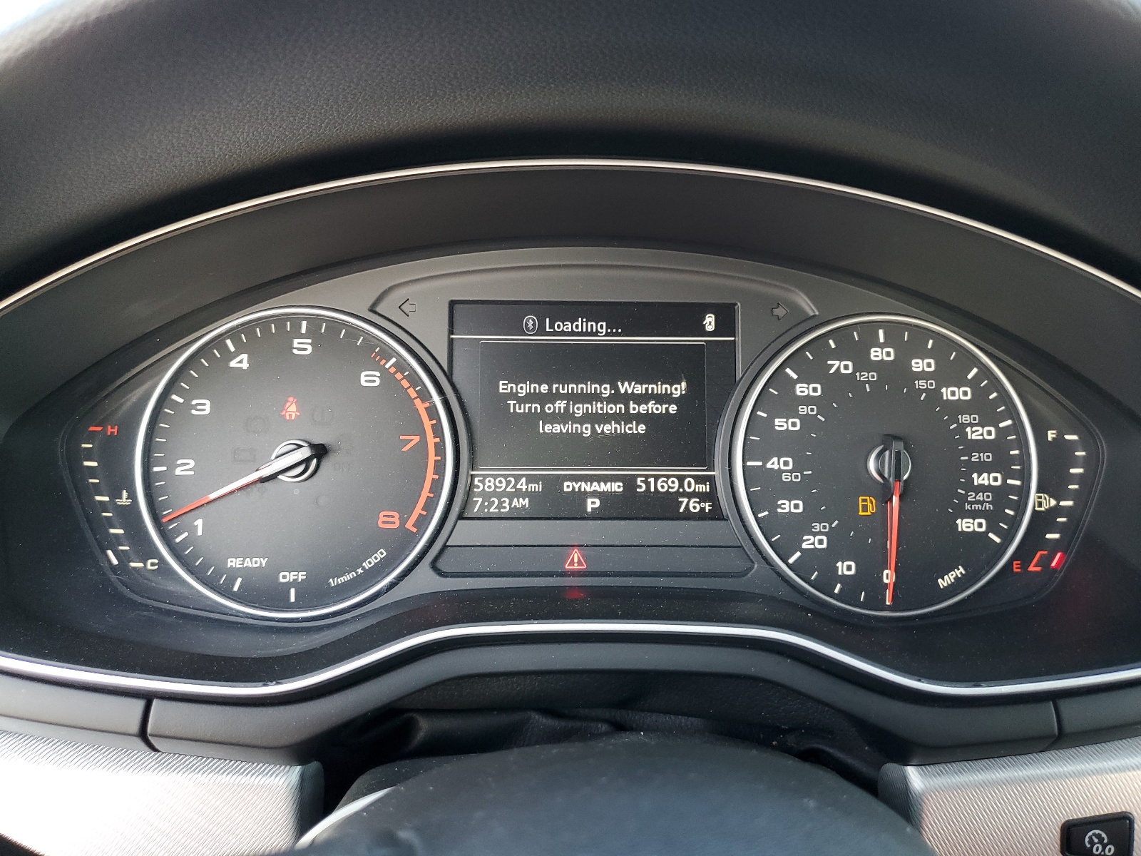 WAUGNAF44HN003916 2017 Audi A4 Premium