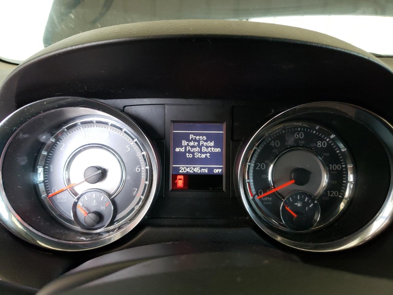 2015 Chrysler Town & Country Touring L VIN: 2C4RC1CG9FR577573 Lot: 64639734