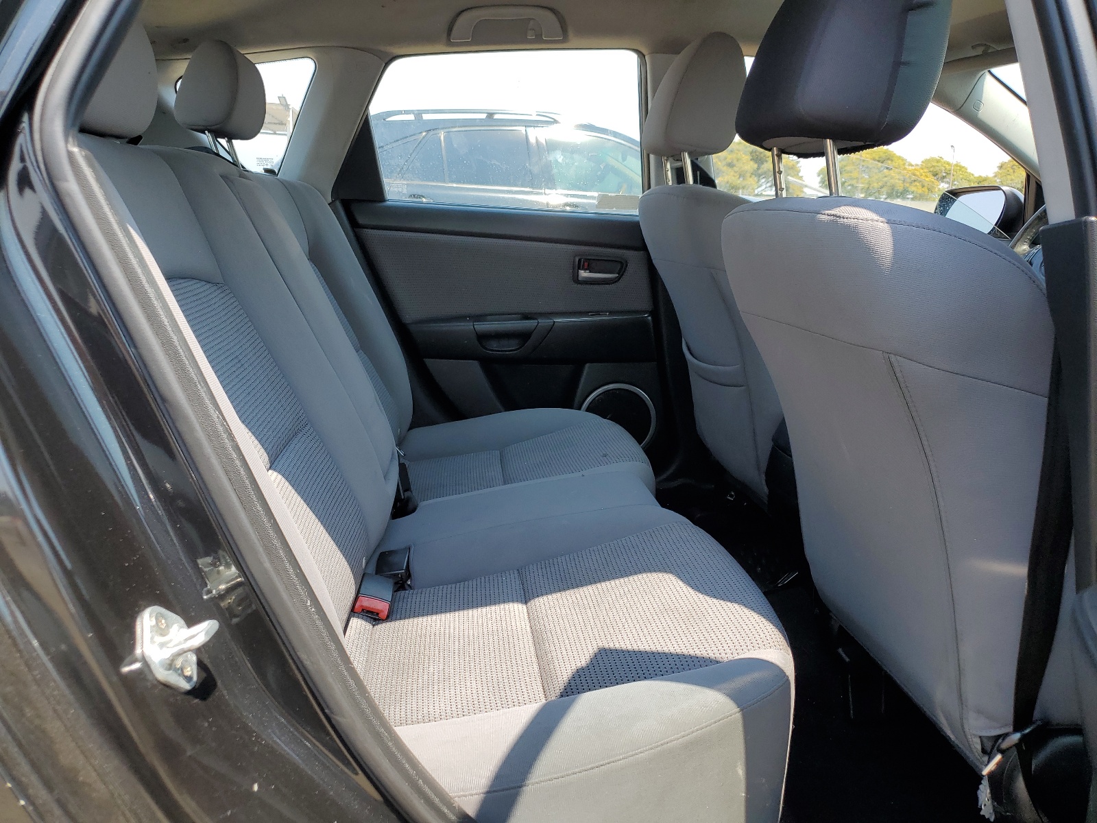 JM1BK344381862927 2008 Mazda 3 Hatchback