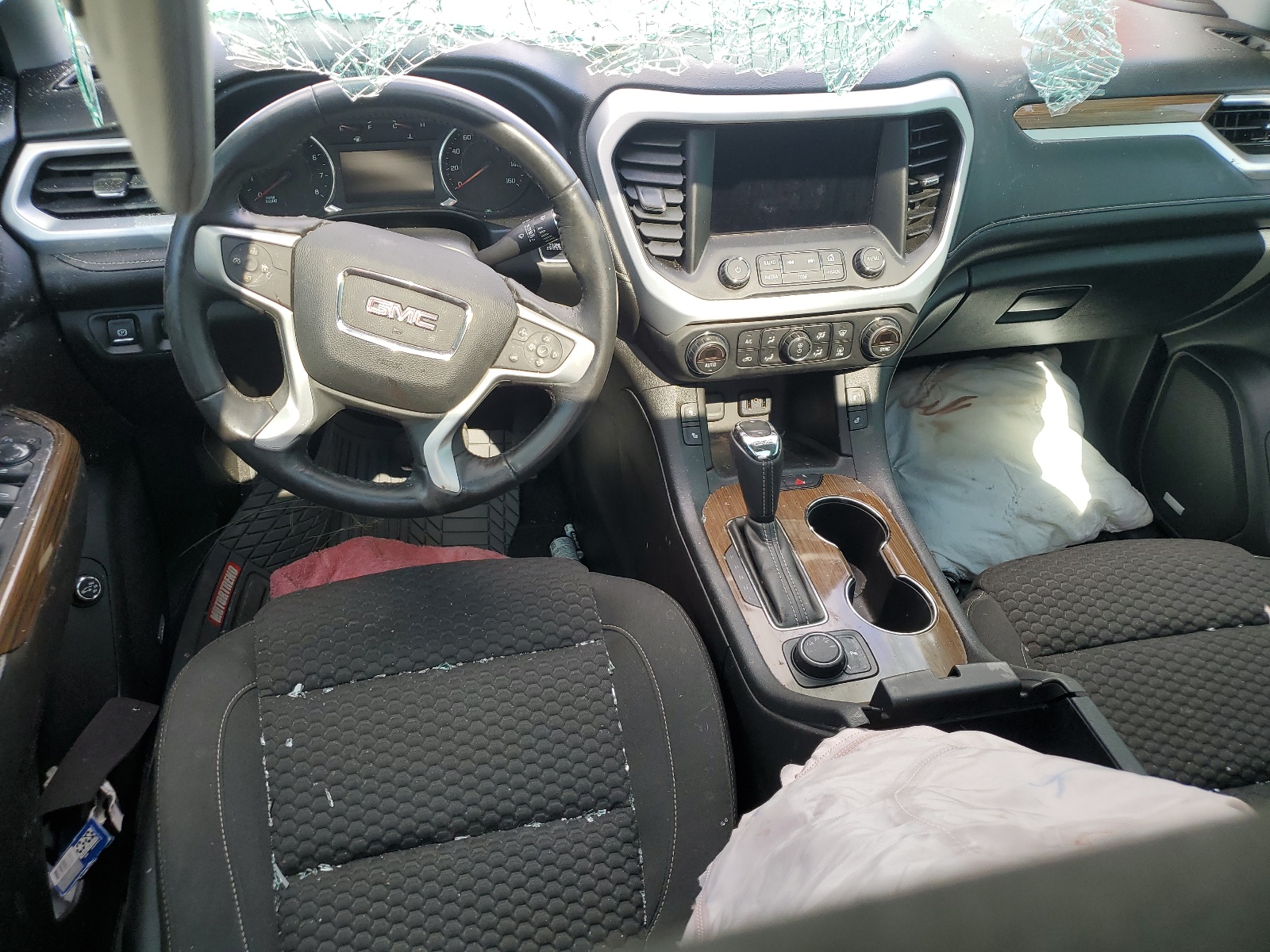 1GKKNSLS2HZ320497 2017 GMC Acadia Sle