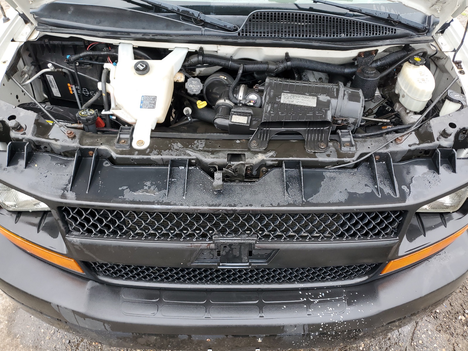 1GB0G2CF6F1255282 2015 Chevrolet Express G3500