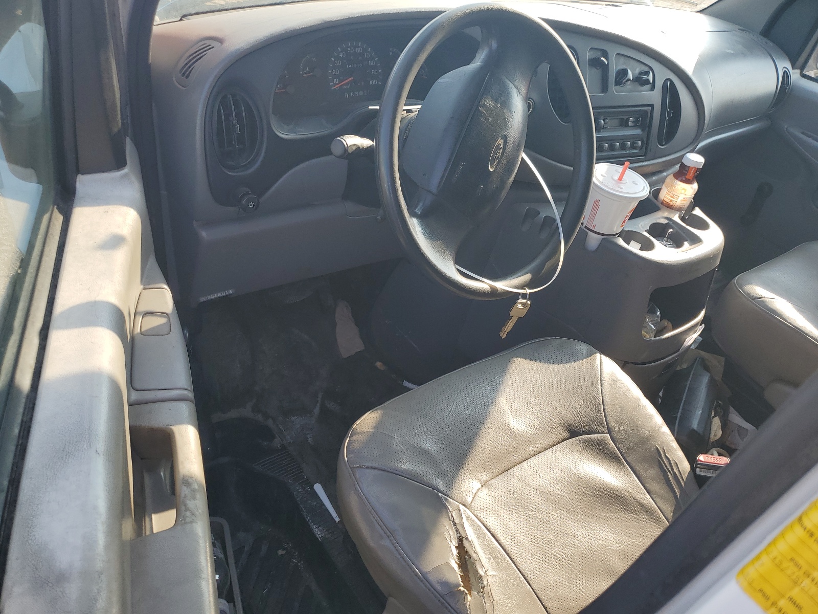 1FDSE35L62HA92729 2002 Ford Econoline E350 Super Duty Cutaway Van