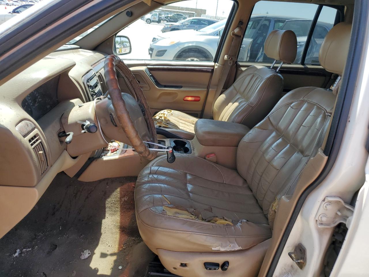 2000 Jeep Grand Cherokee Limited VIN: 1J4G258S6YC373981 Lot: 61662854