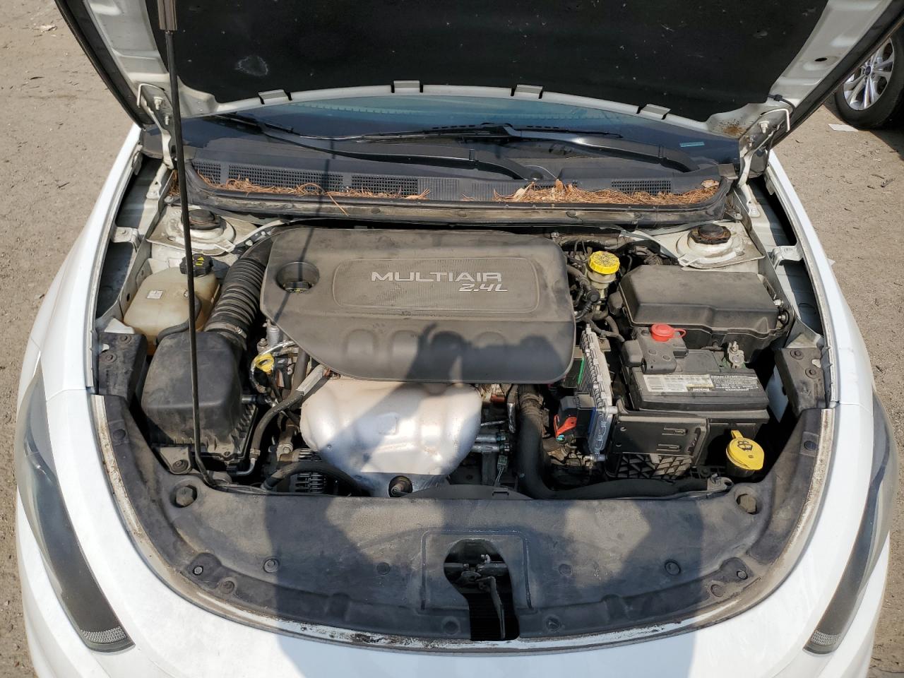 2014 Dodge Dart Sxt VIN: 1C3CDFBB8ED877570 Lot: 63887674