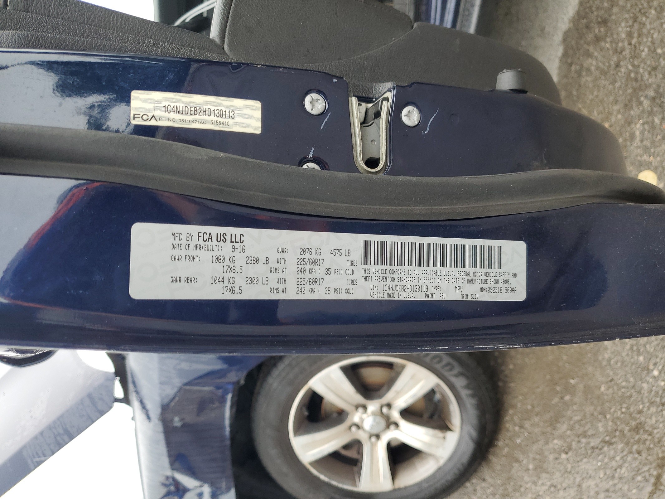 1C4NJDEB2HD130113 2017 Jeep Compass Latitude