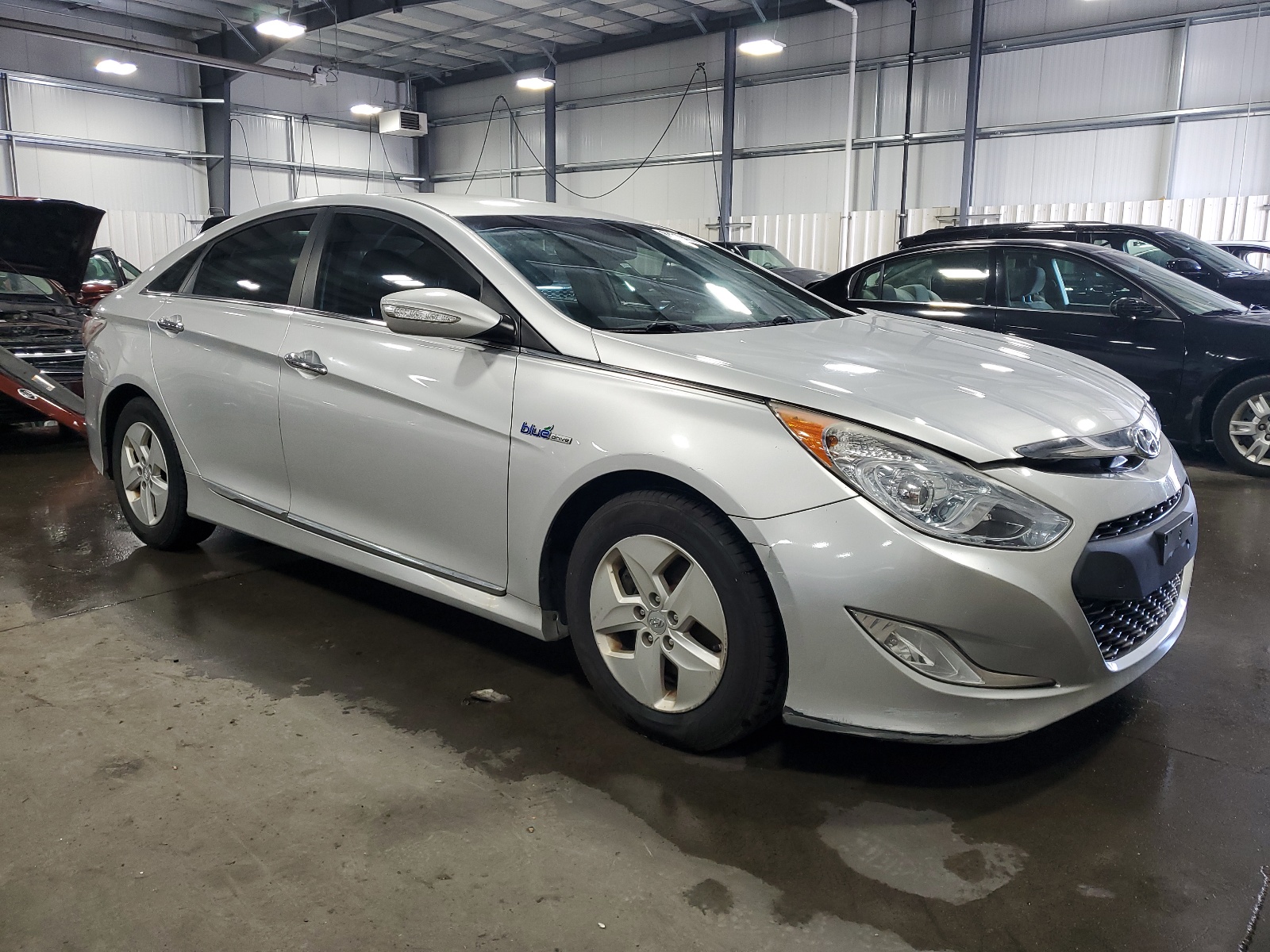 2012 Hyundai Sonata Hybrid vin: KMHEC4A47CA054847