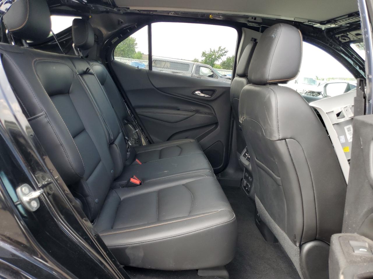 2018 Chevrolet Equinox Premier VIN: 2GNAXWEX5J6229427 Lot: 64275194