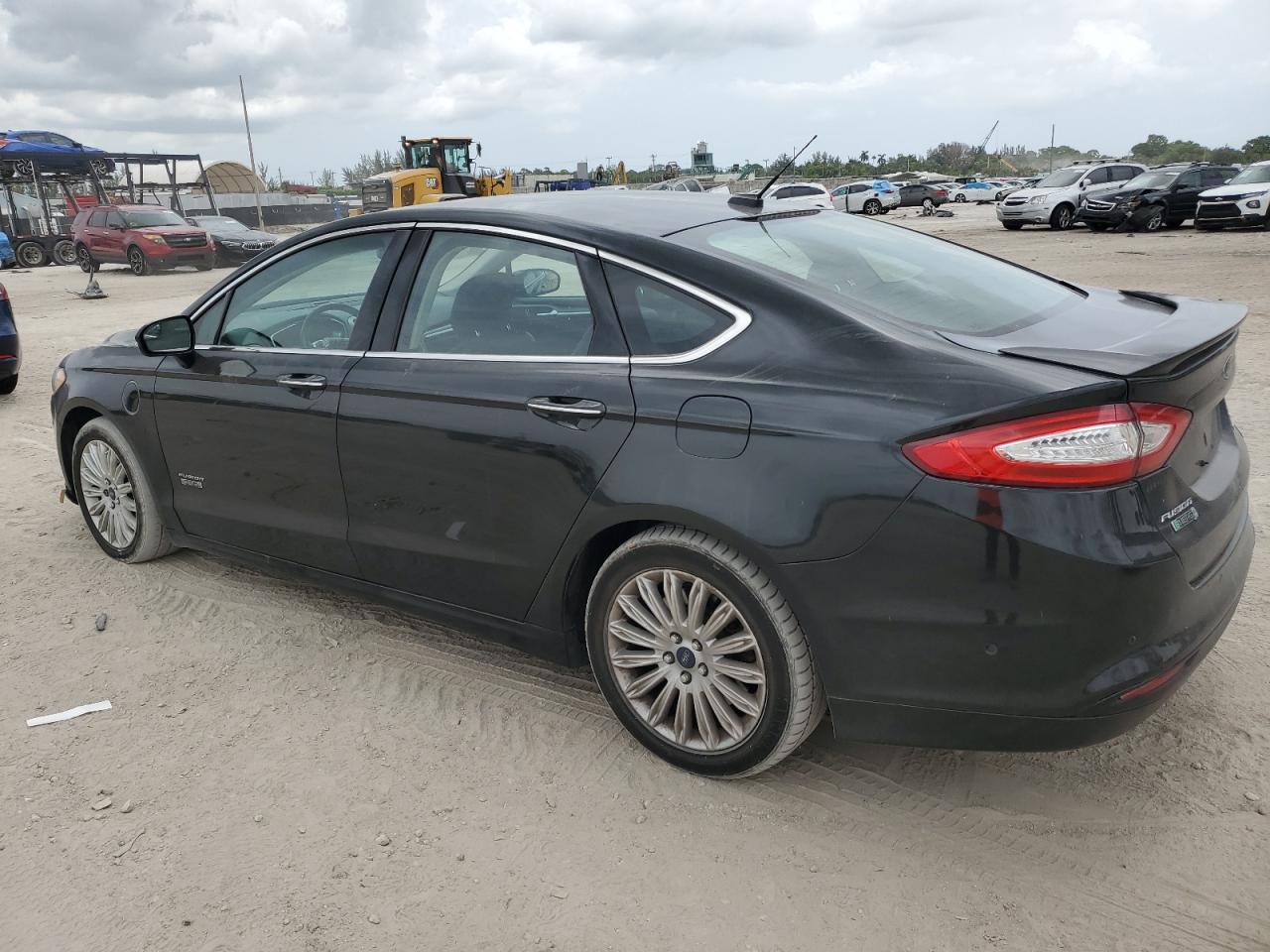 2014 Ford Fusion Titanium Phev VIN: 3FA6P0SU2ER116044 Lot: 62224054