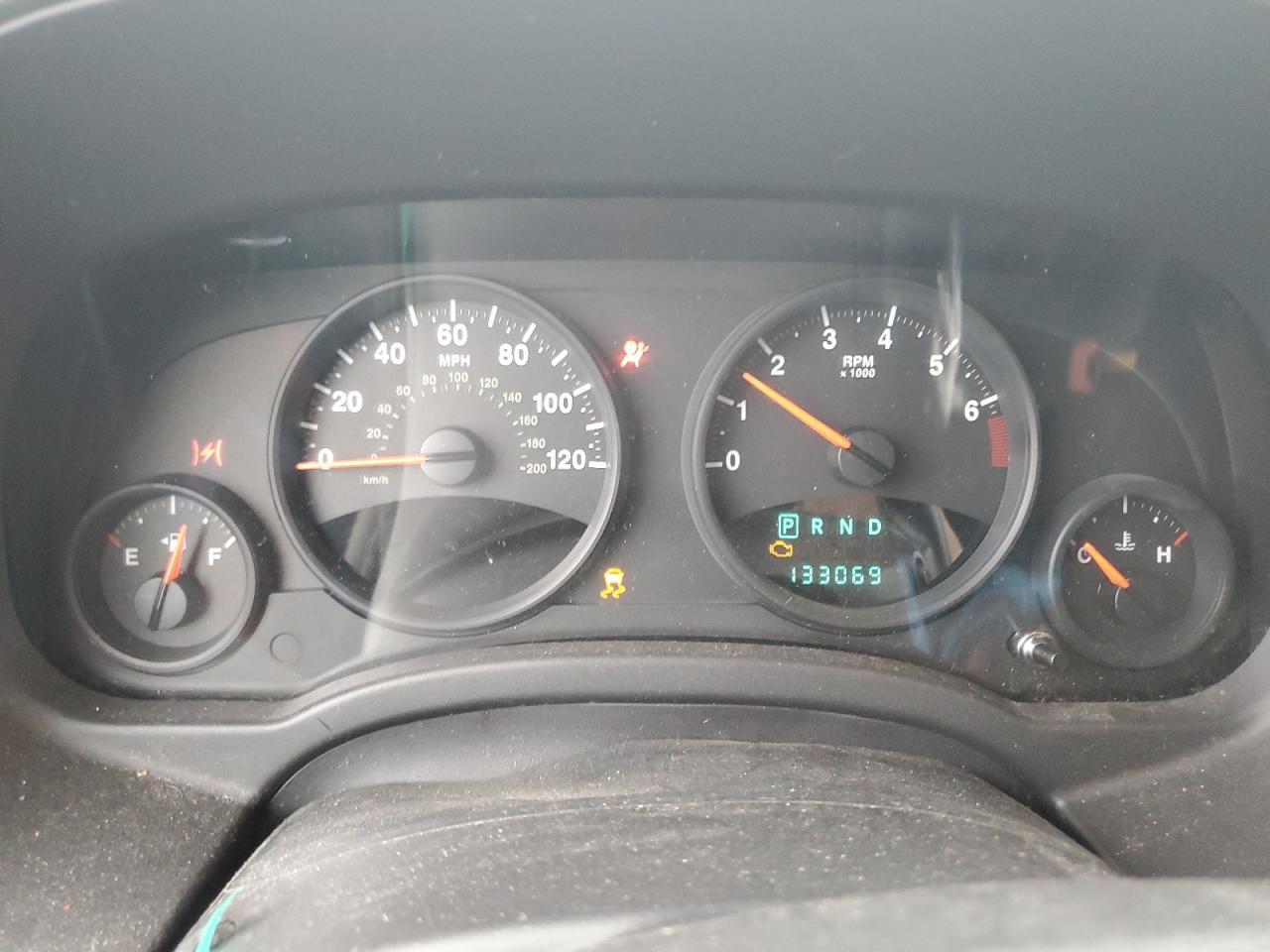 2010 Jeep Compass Sport VIN: 1J4NT1FA3AD620994 Lot: 62259814