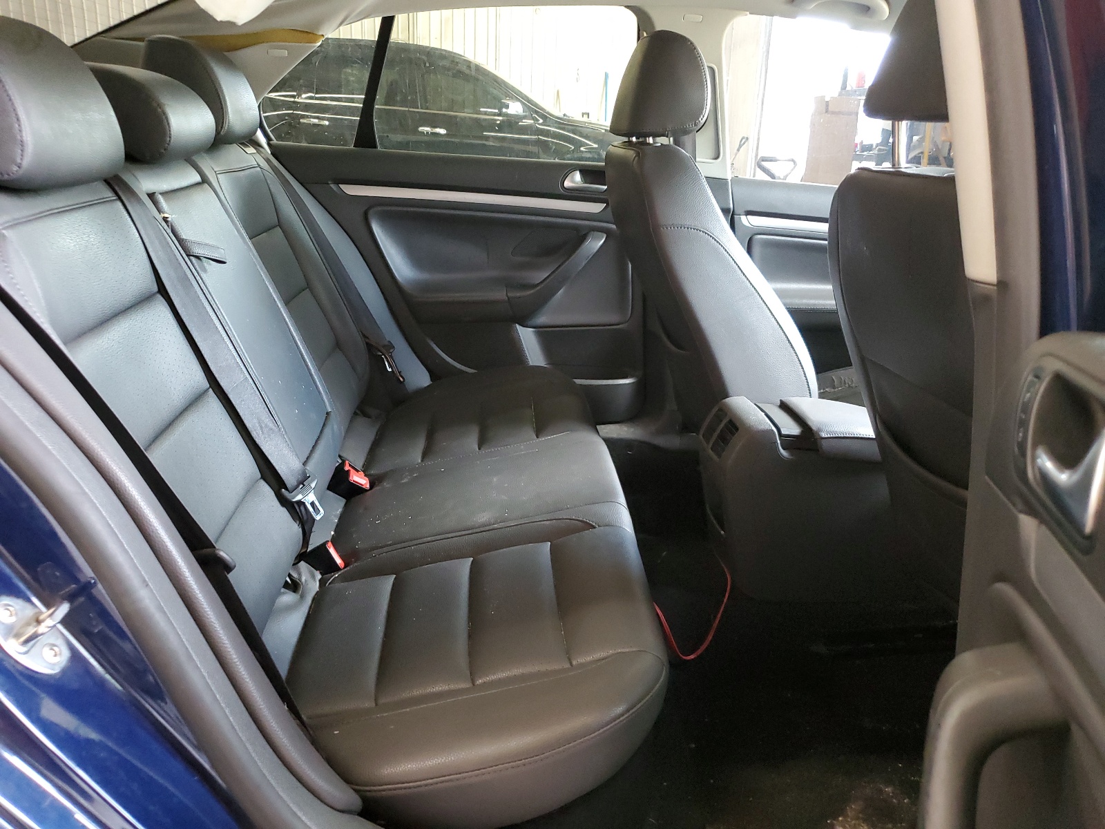 3VWSF71K17M019399 2007 Volkswagen Jetta 2.5 Option Package 1