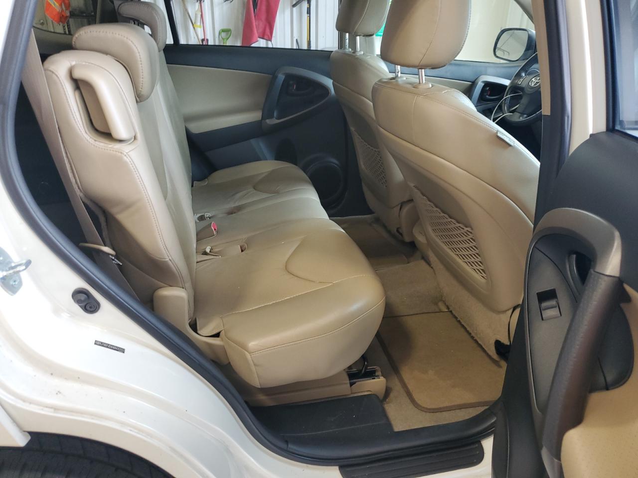 2011 Toyota Rav4 Limited VIN: JTMDF4DVXB5037933 Lot: 63854964