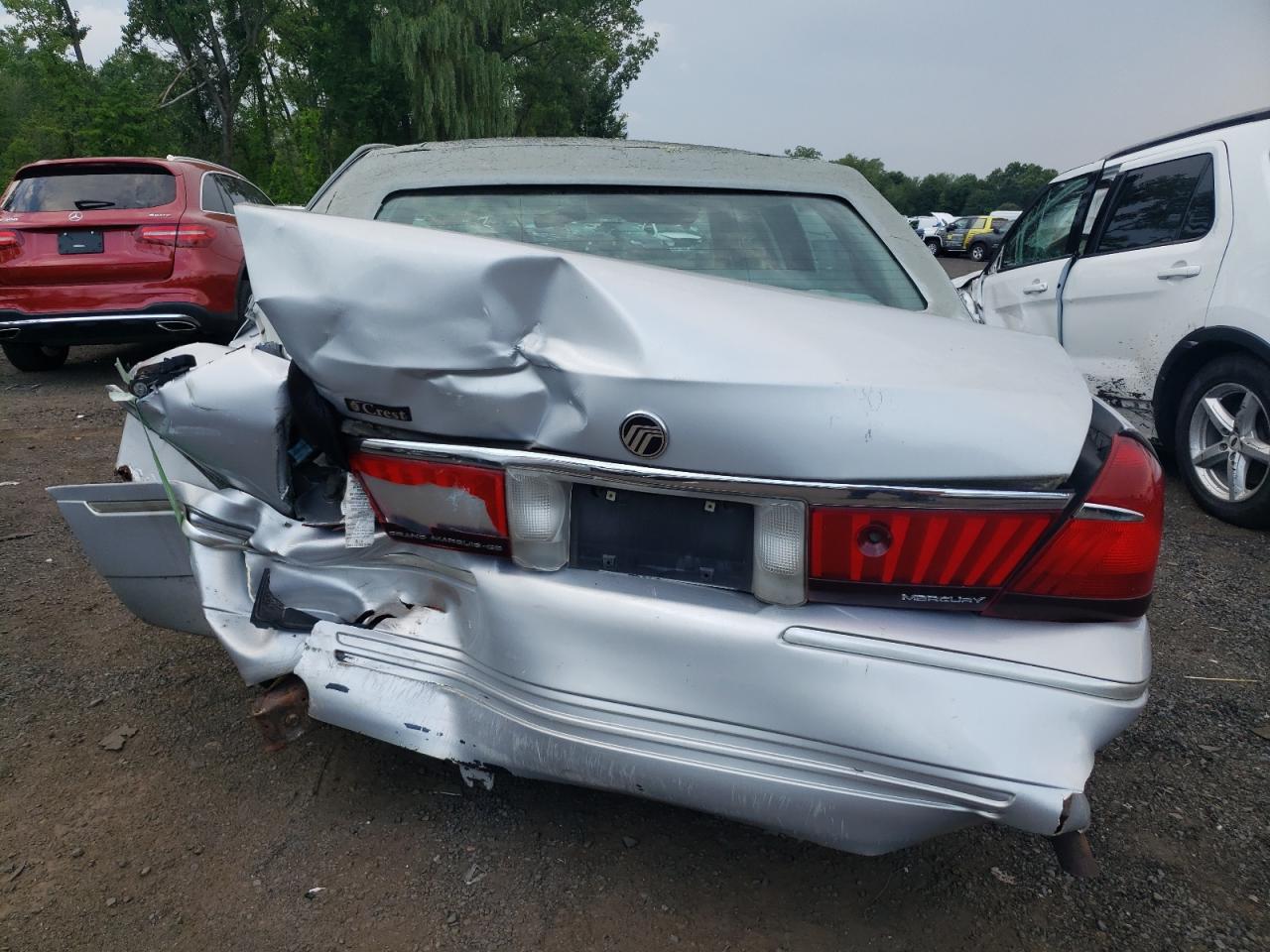 2002 Mercury Grand Marquis Gs VIN: 2MEFM74W62X664702 Lot: 62800844