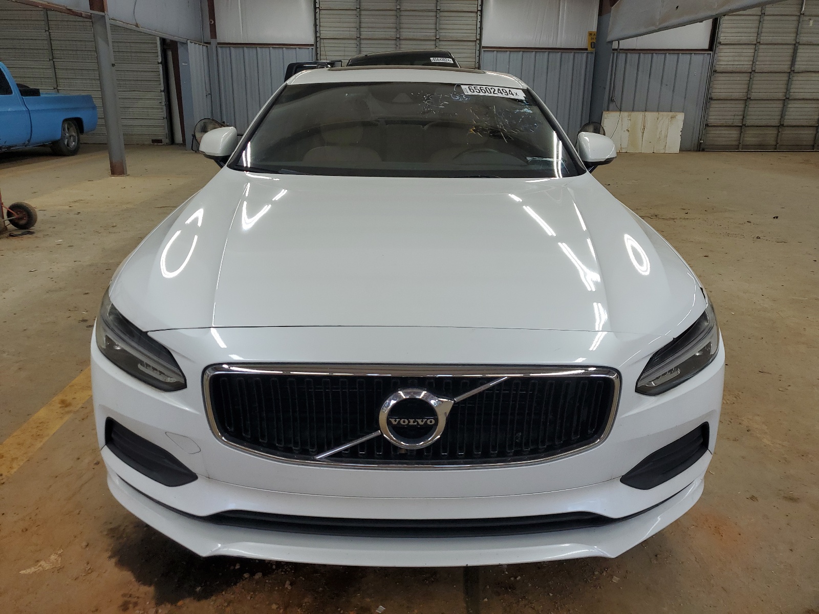 2017 Volvo S90 T5 Momentum vin: YV1102AKXH1010261