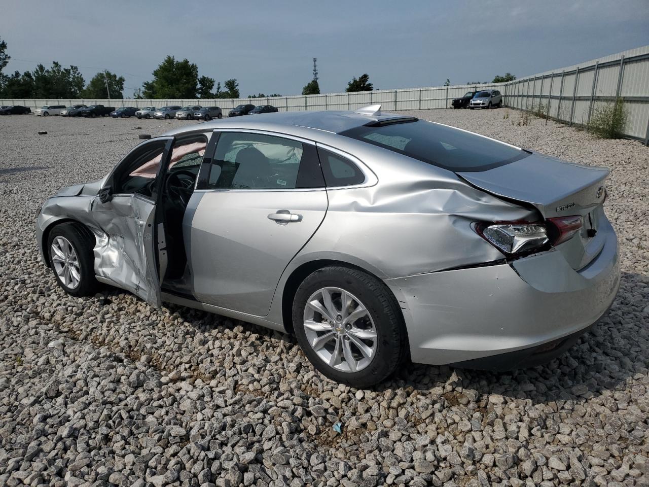 1G1ZD5ST8NF148376 2022 CHEVROLET MALIBU - Image 2