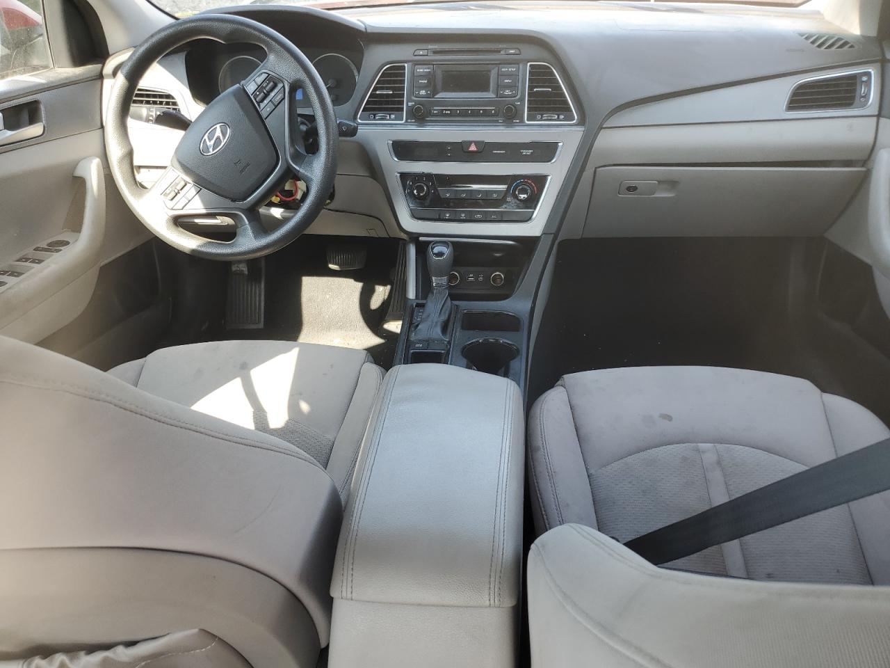 2015 Hyundai Sonata Se VIN: 5NPE24AF9FH073745 Lot: 63523734