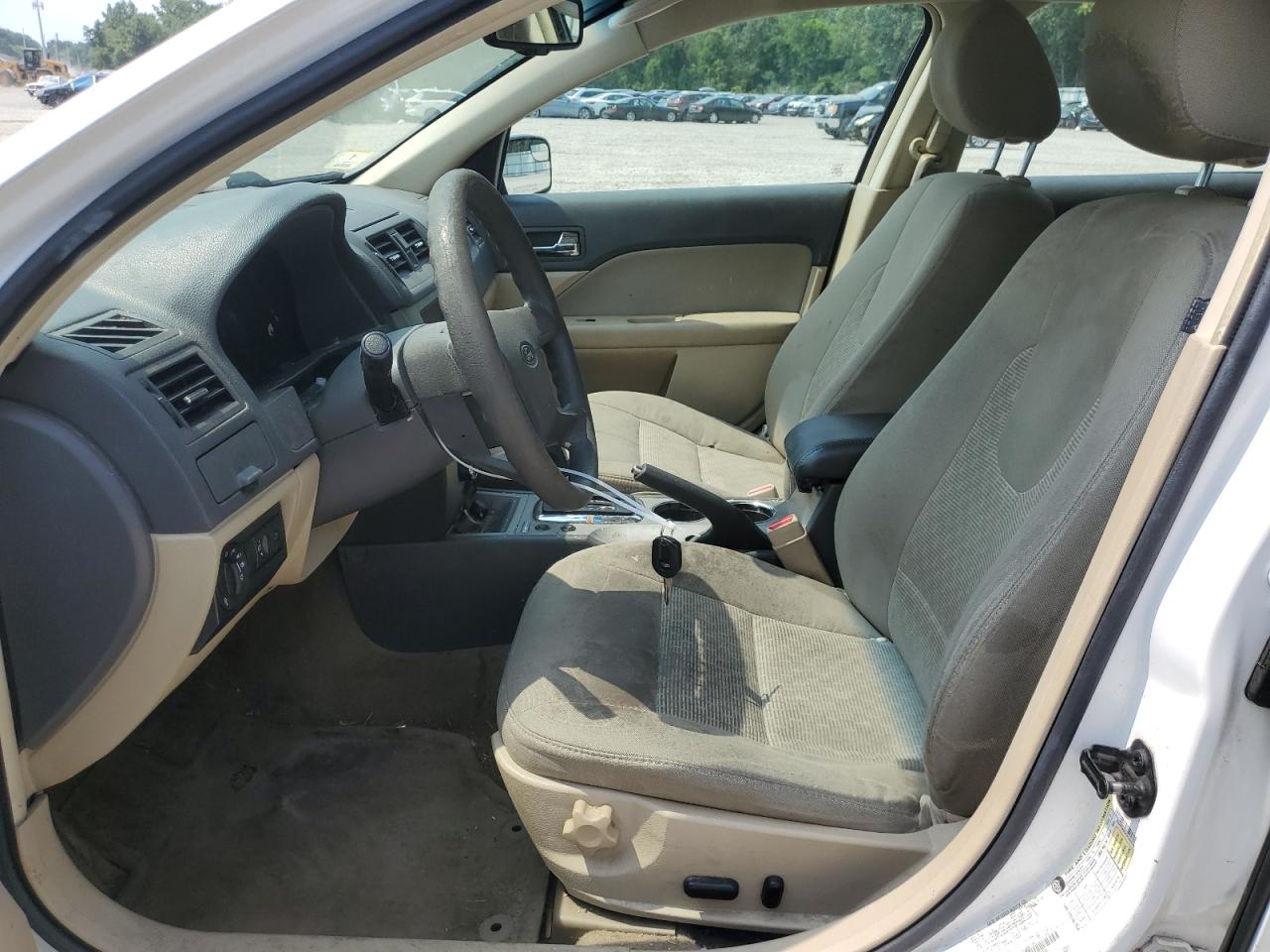 2011 Ford Fusion Se VIN: 3FAHP0HA0BR295010 Lot: 65540094