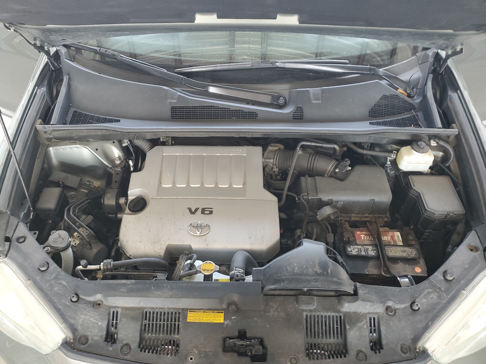 5TDBK3EH5BS076235 2011 Toyota Highlander Base