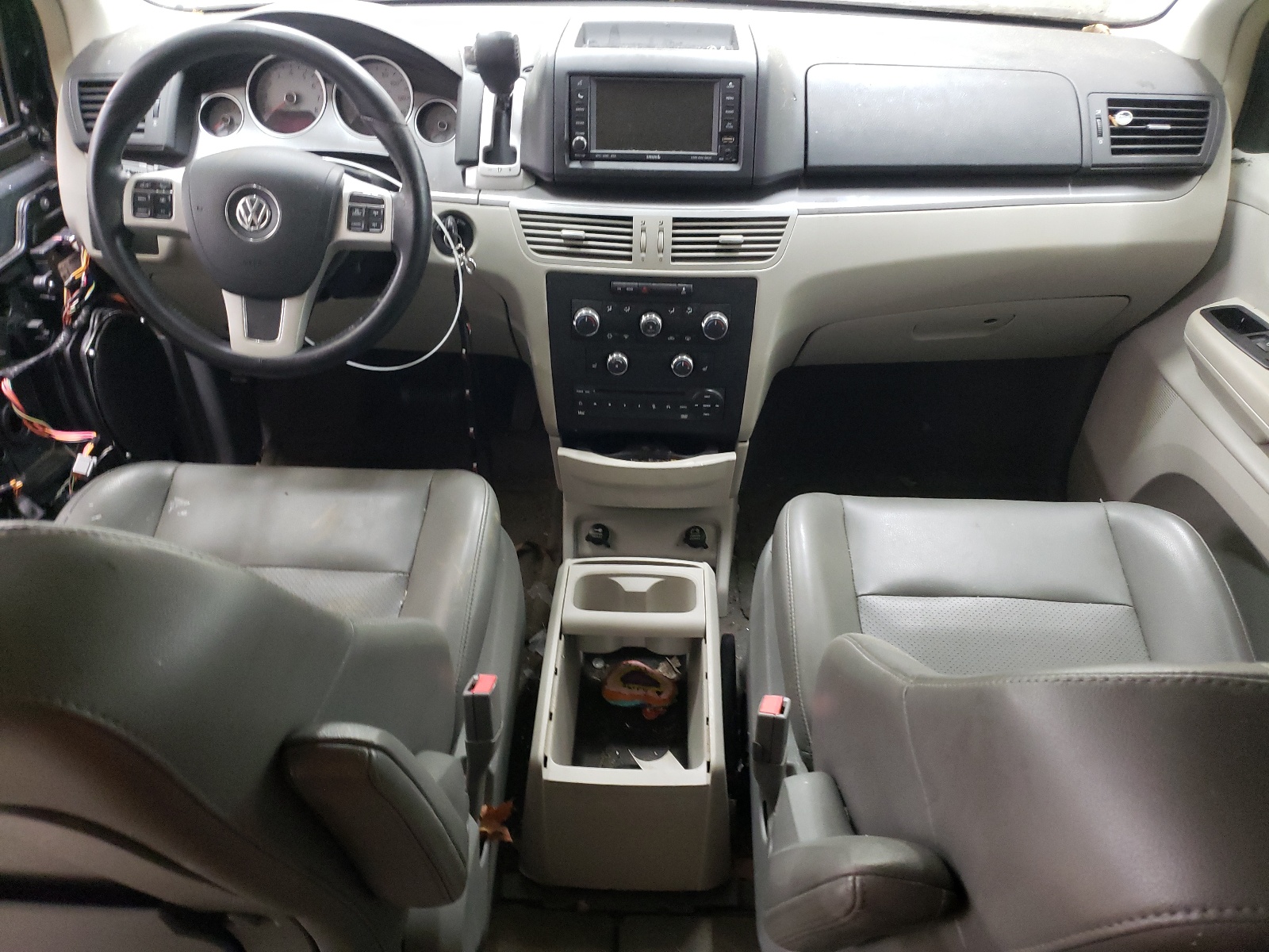 2V4RW3DG5BR622168 2011 Volkswagen Routan Se