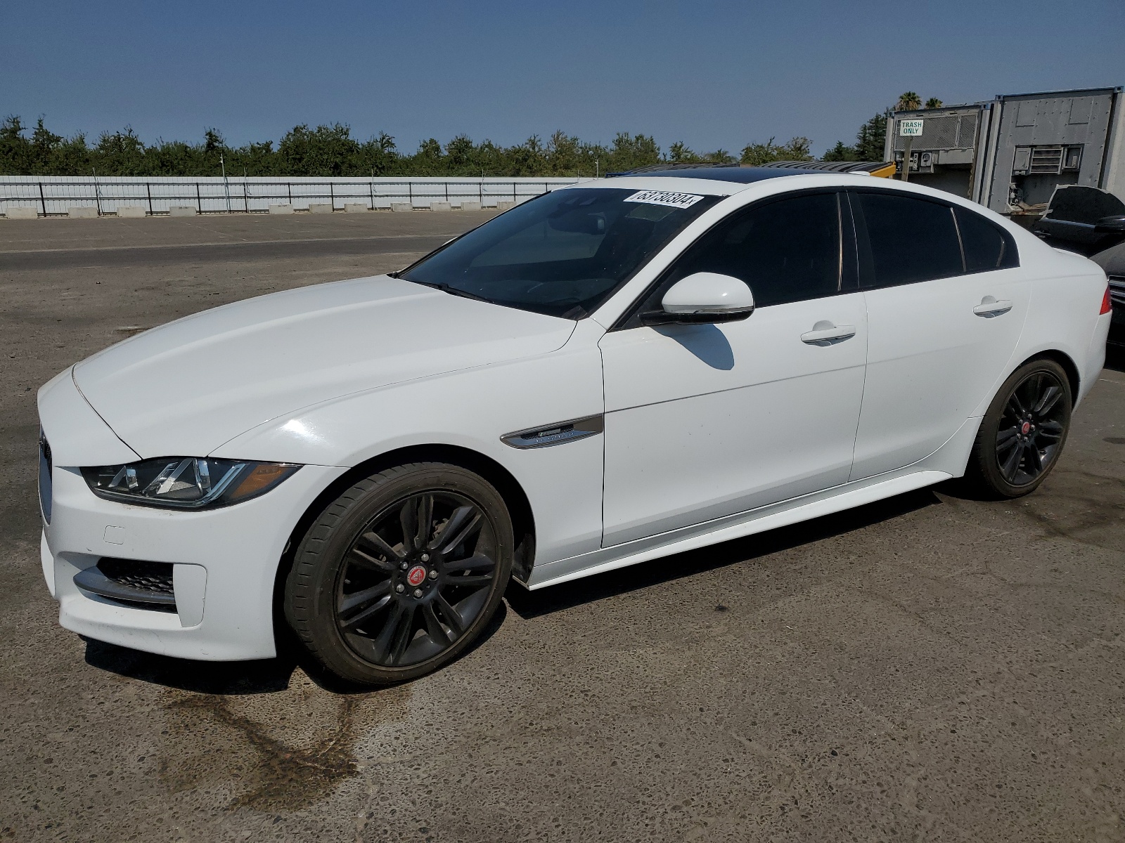 2017 Jaguar Xe R - Sport vin: SAJAF4BN3HA951156