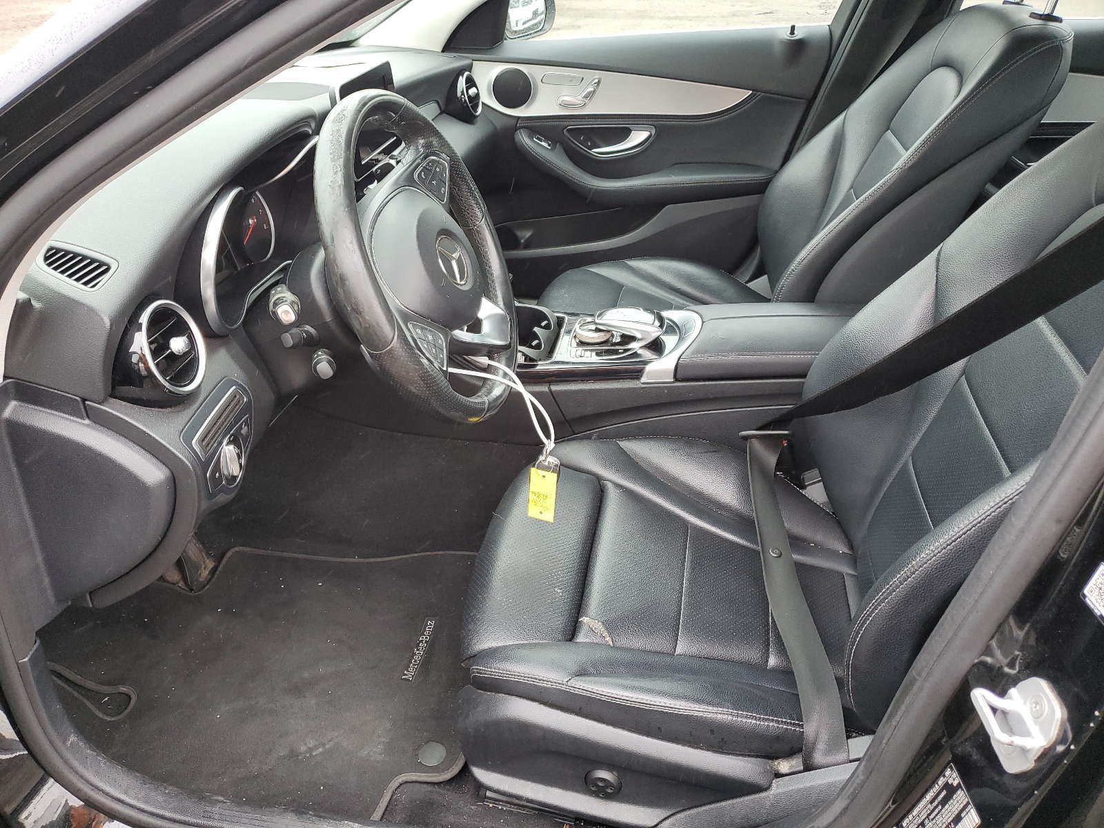 55SWF4KB0GU112614 2016 Mercedes-Benz C 300 4Matic