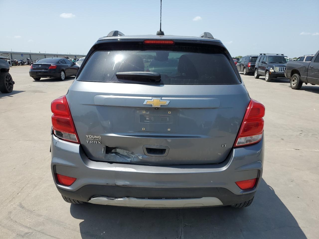 KL7CJLSB7KB796826 2019 Chevrolet Trax 1Lt